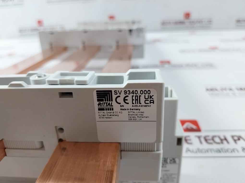 Rittal Sv 9340.000 Busbar System 3ph 600/480vac 63a Awg10-6 44 Lb-in/75c Copper Rails