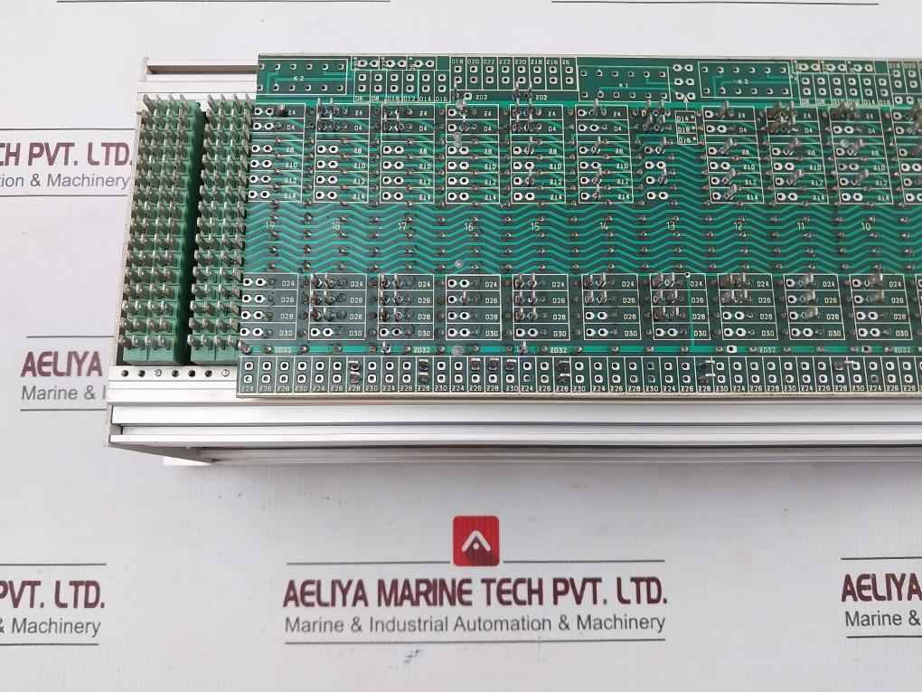 Rolf Janssen Dbu 06/24 Engine Control Rack Module X 2 To 8/ 1 Am-ie-lz