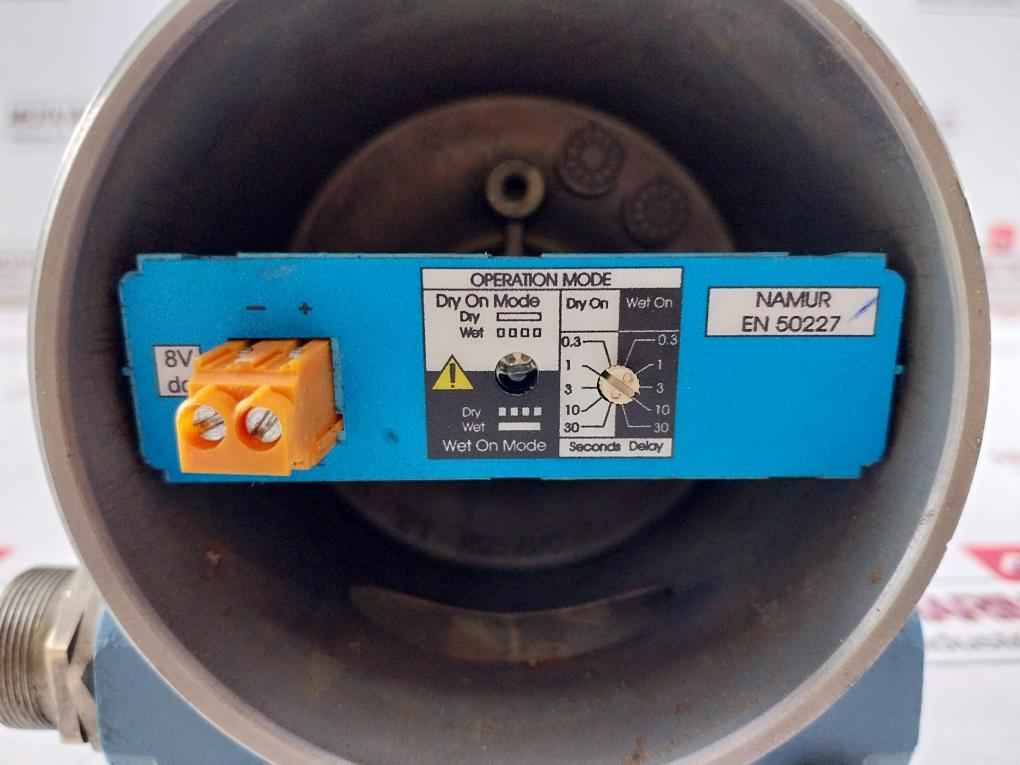 Rosemount 2120 Vibrating Fork Level Switch 2120D1Gk1E1Xm0200Q4 8V Dc V2.10