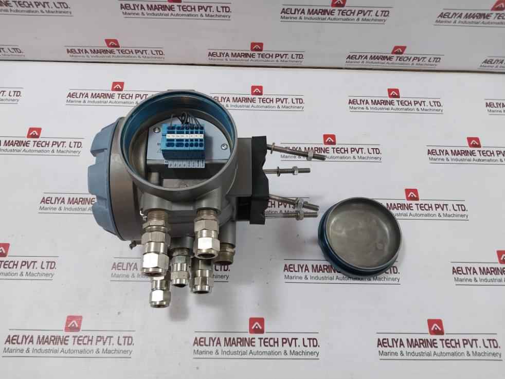 Rosemount 2410-sfr0200Pse70A1P Tank Hub Ip66, Ip67 24-48V 48-240V 50/60Hz 20W