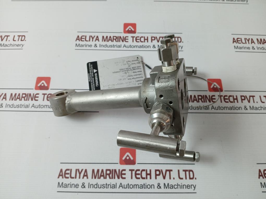 Rosemount 3095Mfc Compact Orifice Flow Meter Rev: Ab Pn100 0.5