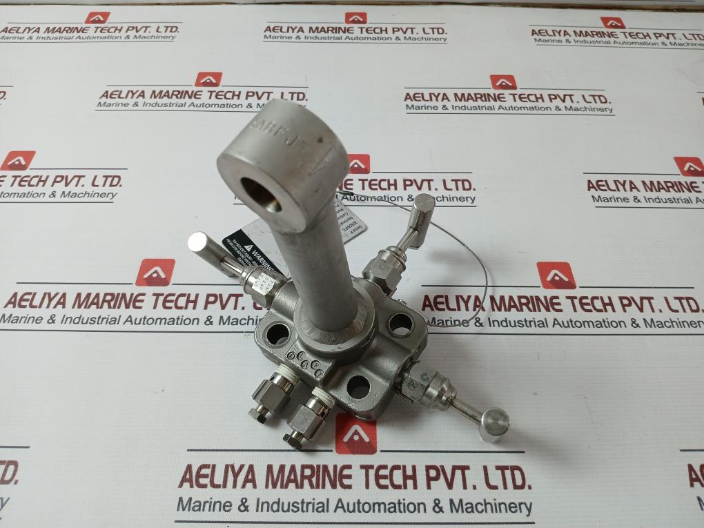 Rosemount 3095Mfc Compact Orifice Flow Meter Rev: Ab Pn100 0.5