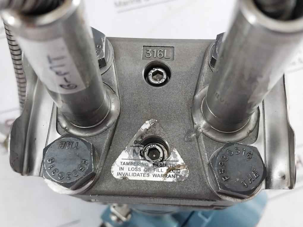 Rosemount 3051 Cd2A22A1As2M5B4I1T1Q4Q8 Pressure Transmitter W/ Diaphragm Seal