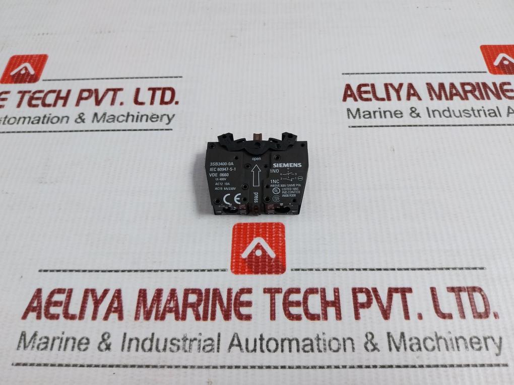 Rotary Selector Switch With Contact Block Base 3Sb3208-2Ea11 Siemens 400V 50Hz