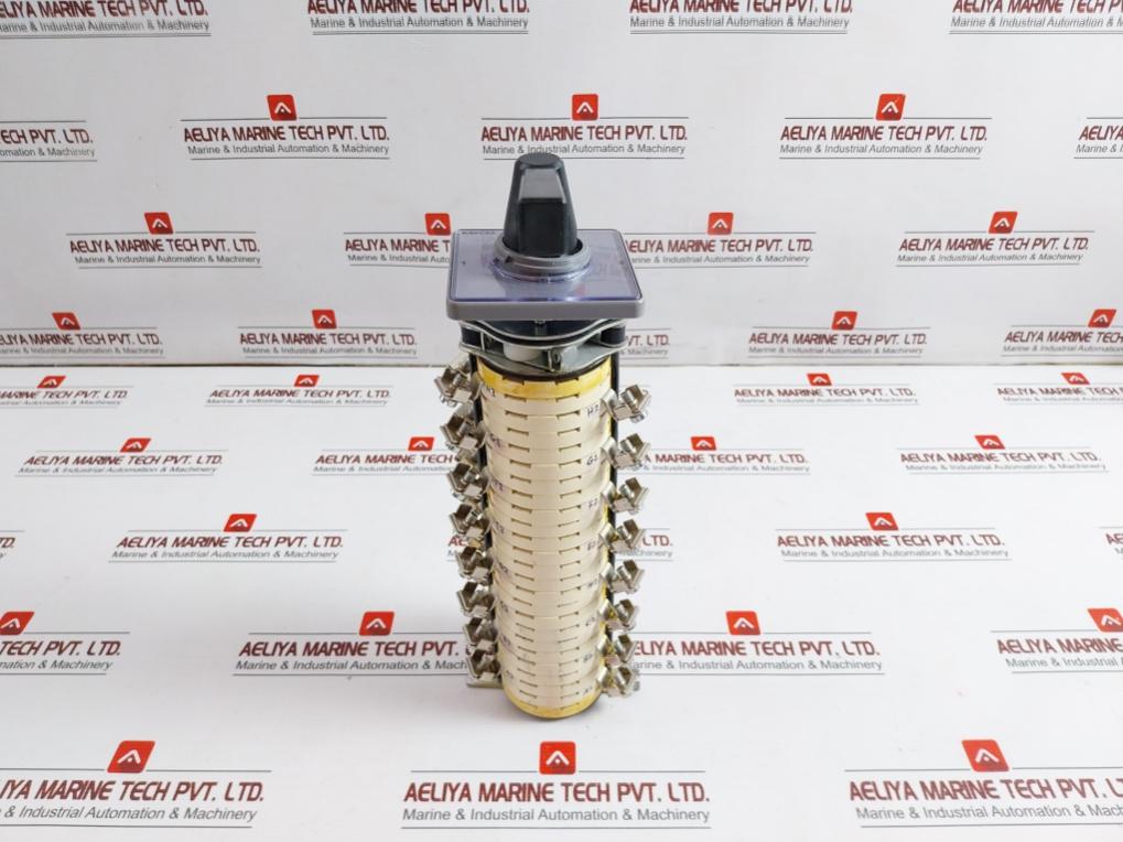 Rotary Switch 40A, 440V Brand Kaycee Srpm3825Kr2/Ta3