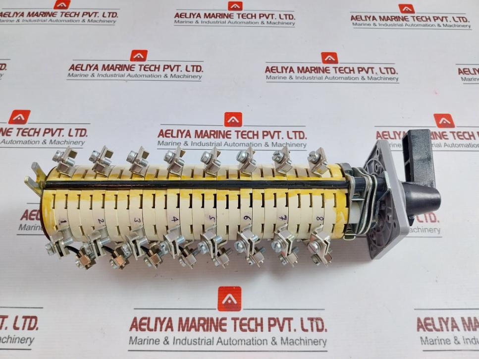 Rotary Switch 40A, 440V Brand Kaycee Srpm3825Kr2/Ta3
