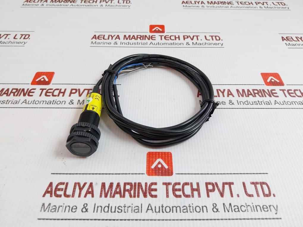 S18-2Vnrl-2M Plastic Barrel Photoelectric Sensor Banner Engineering