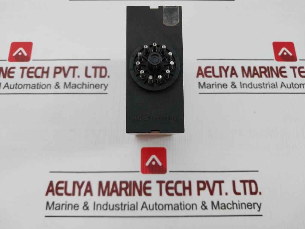 Sa 105 230 Electromatic 3-60 Sec Delay On Operate Timer