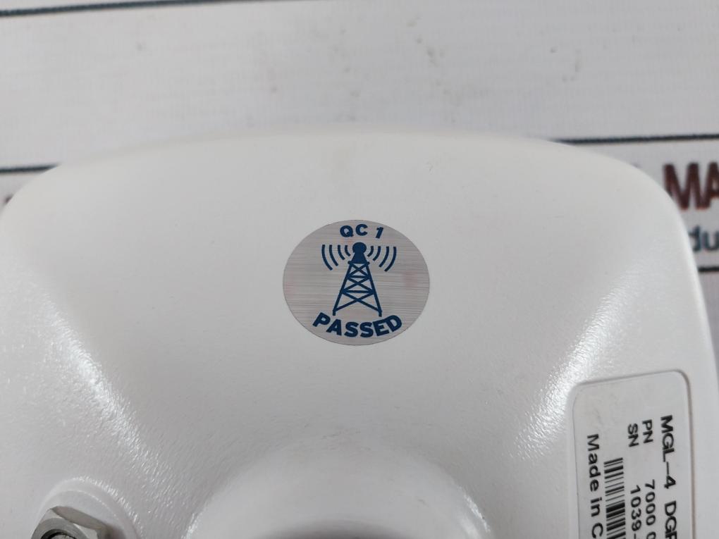 Saab 7000 000-359 MGL-4 DGPS Antenna