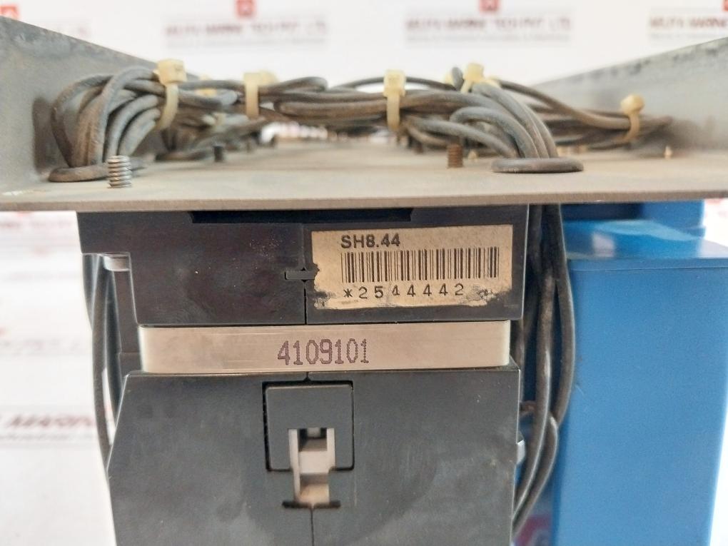 Saacke Bac 2000 Burner Control Unit 50/60Hz 10A 600V 4109101