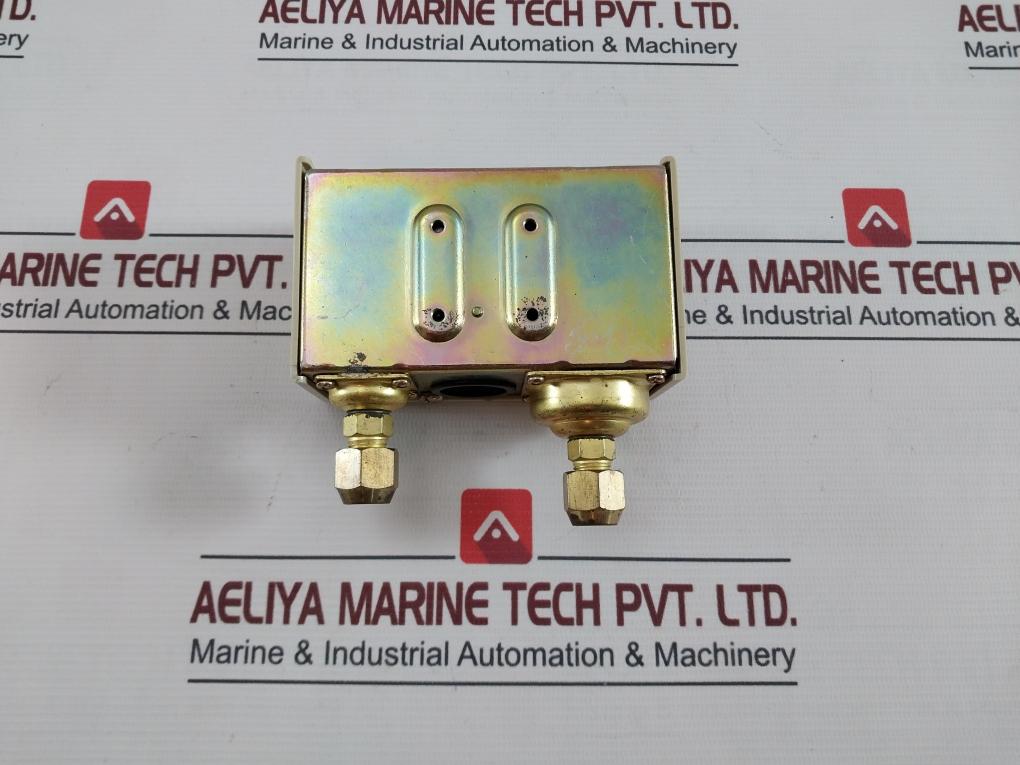 Sae Woon Hs-606M Pressure Control Switch -0.06 To 0.6 Mpa Ac125V Ac250V 10A 5A