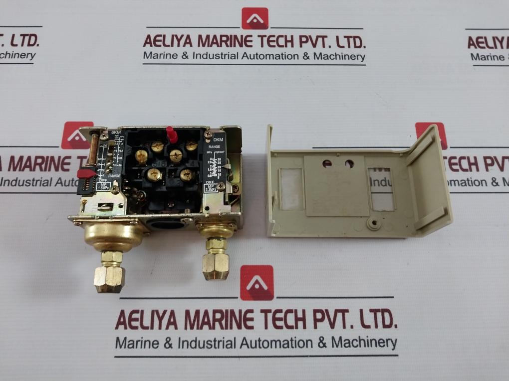 Sae Woon Hs-606M Pressure Control Switch -0.06 To 0.6 Mpa Ac125V Ac250V 10A 5A