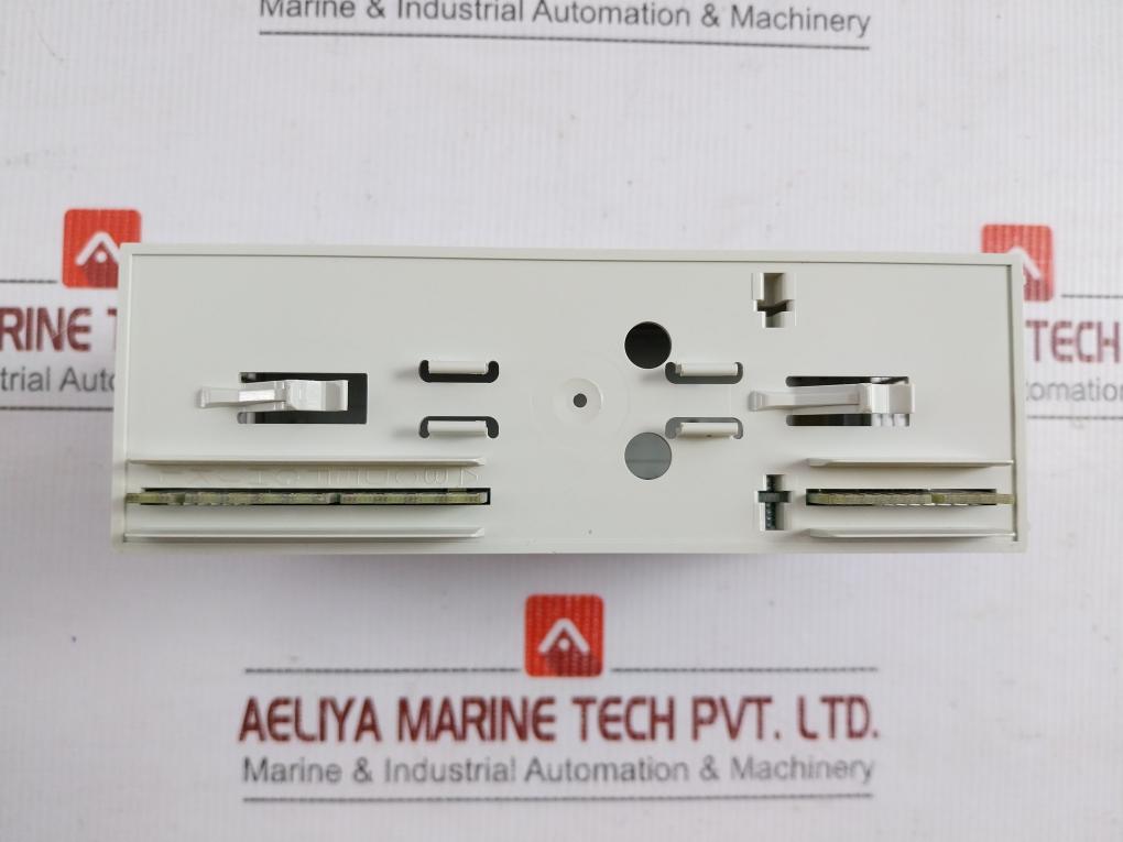 Saia-burgess-Digital-I-O-Module-24-Vdc-0-5A-Version-B-Pcd4-A400-209465-7