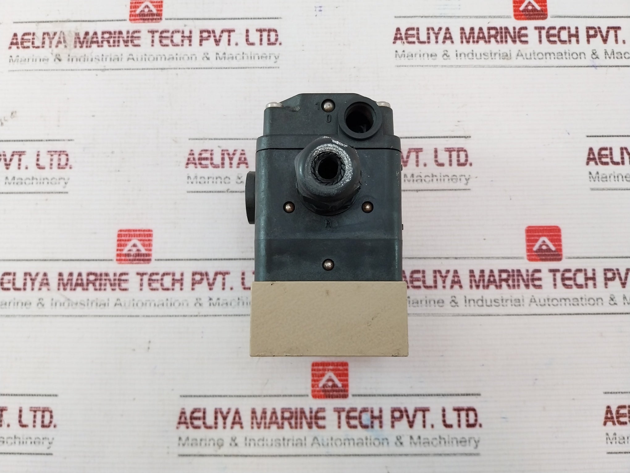 Samsomatic 3969-03 270013 12 Direct-operated Solenoid Valve 3963, 24V