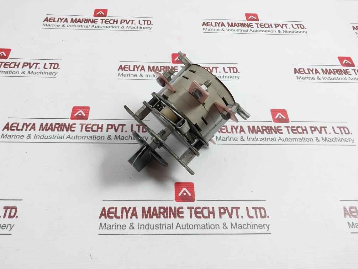 Santon Sc-6H35 Rotary Selector Switch 63A/440V