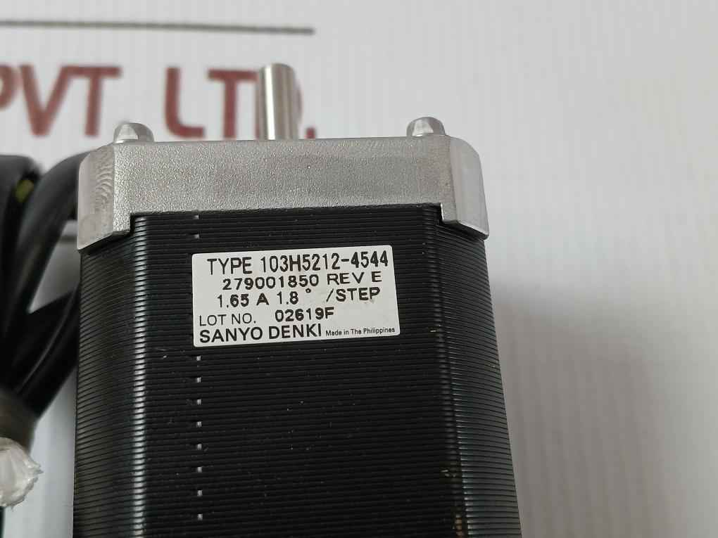 Sanyo Denki 103H5212-4544 Hybrid Stepper Motor 279001850 Rev E 1.65A