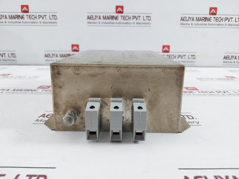 Schaffner Fn351H-50-33 Electro-magnetic Interference Filter 300V 65A