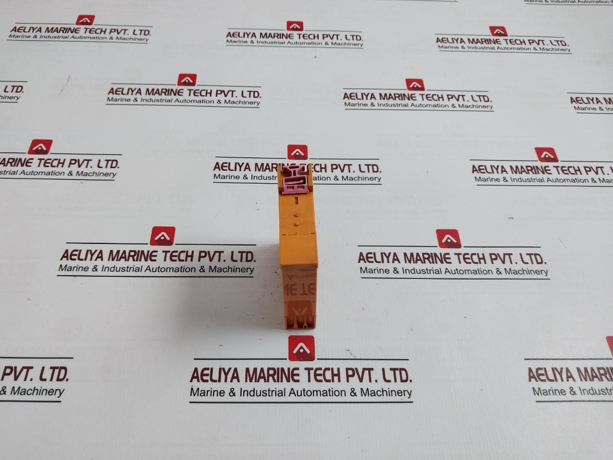 Schleicher Kzt 71K Time Delay Relay 24V-50-60Hz 500W 250V-6A