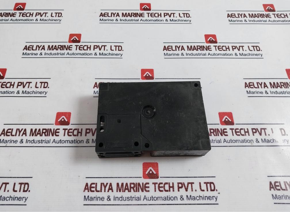 Schmersal Azm 161sk-12/12rka-024 Safety Interlock Switch Ip67 B300