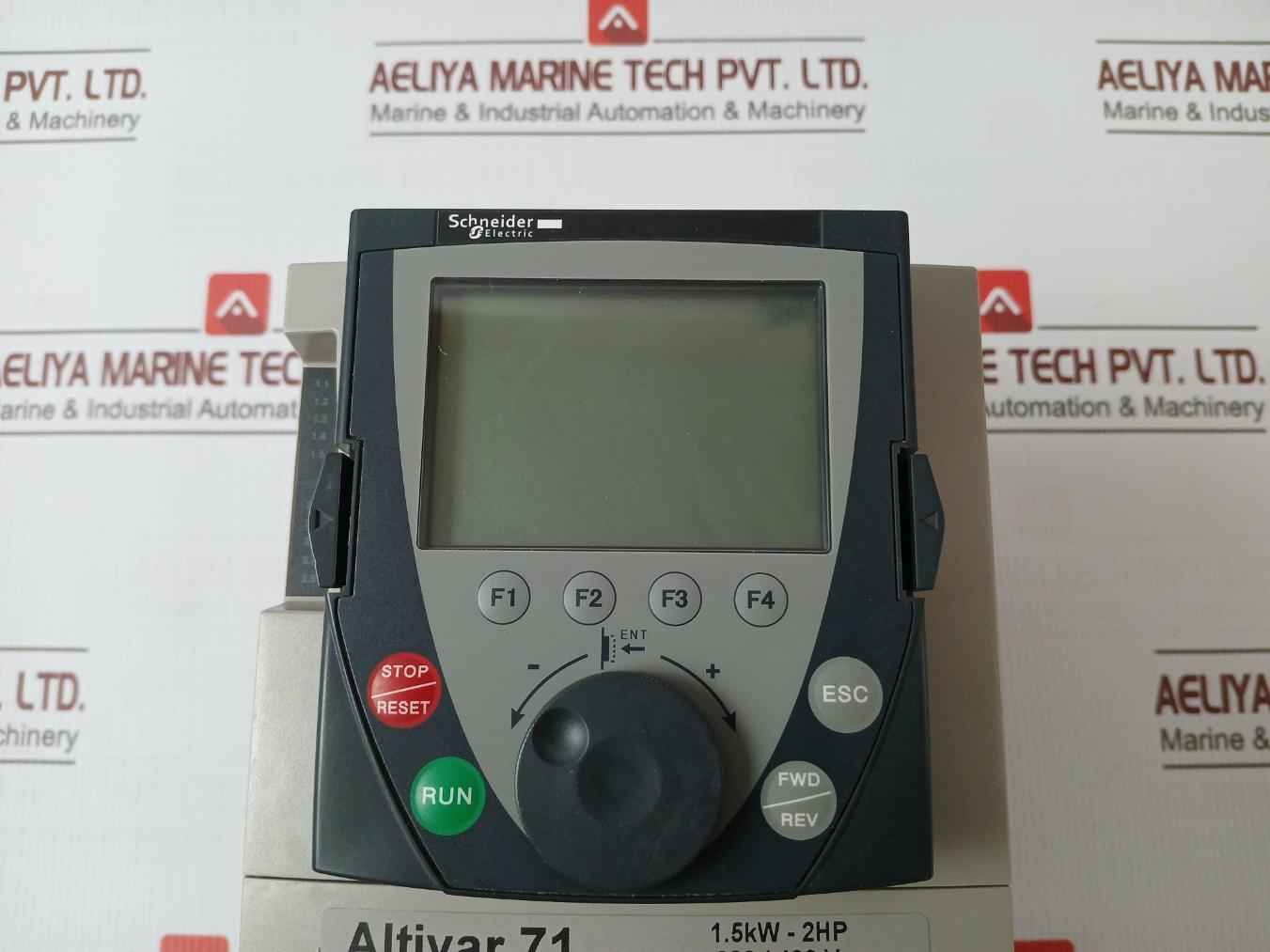Schneider Electric Atv71Hu15N4 Variable Speed Drive 2004Kl-05W-b50 380/480V