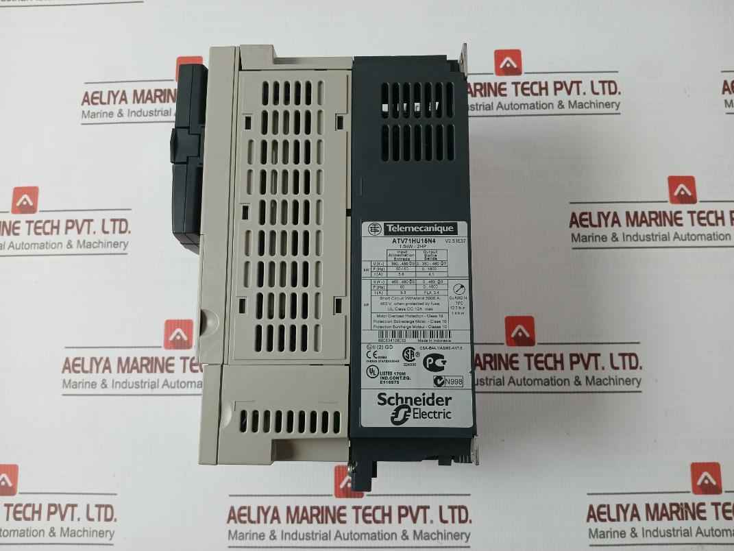 Schneider Electric Atv71Hu15N4 Variable Speed Drive 2004Kl-05W-b50 380/480V