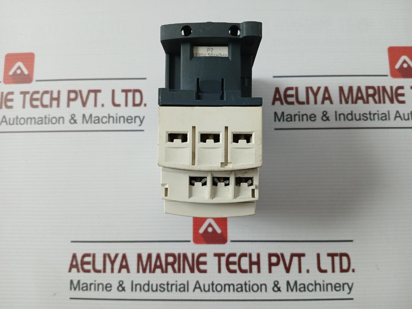 Schneider Electric Cad50 Control Relay Jis C8201-5-1 10A 230V 50/60Hz Awg 10-18