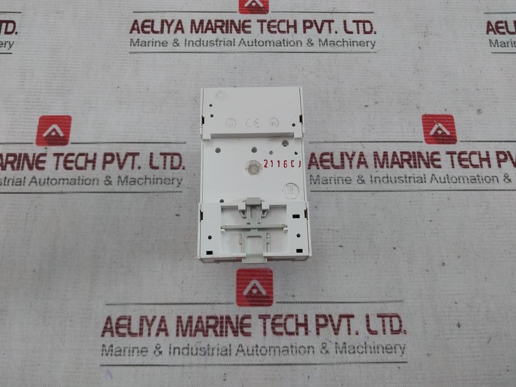 Schneider Electric Cct16364 24H Mechanical Time Switch 230V-50Hz 1610855