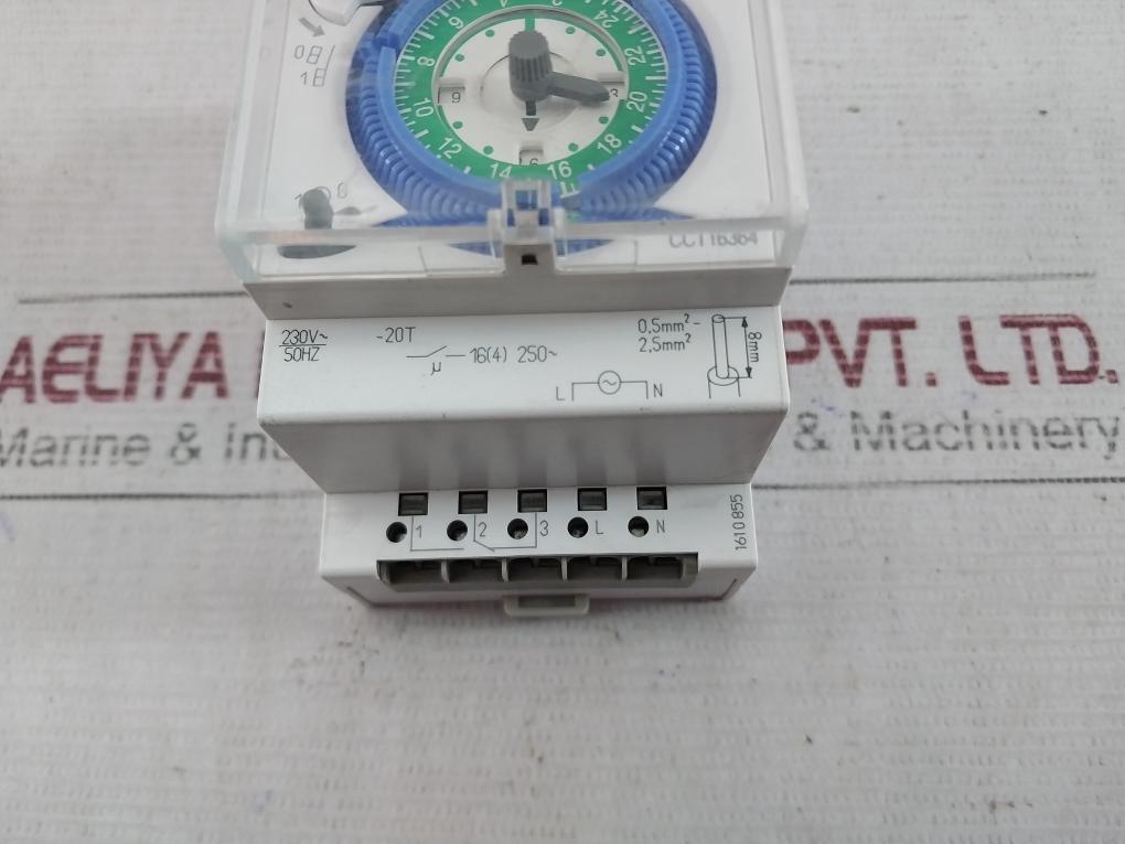 Schneider Electric Cct16364 24H Mechanical Time Switch 230V-50Hz 1610855