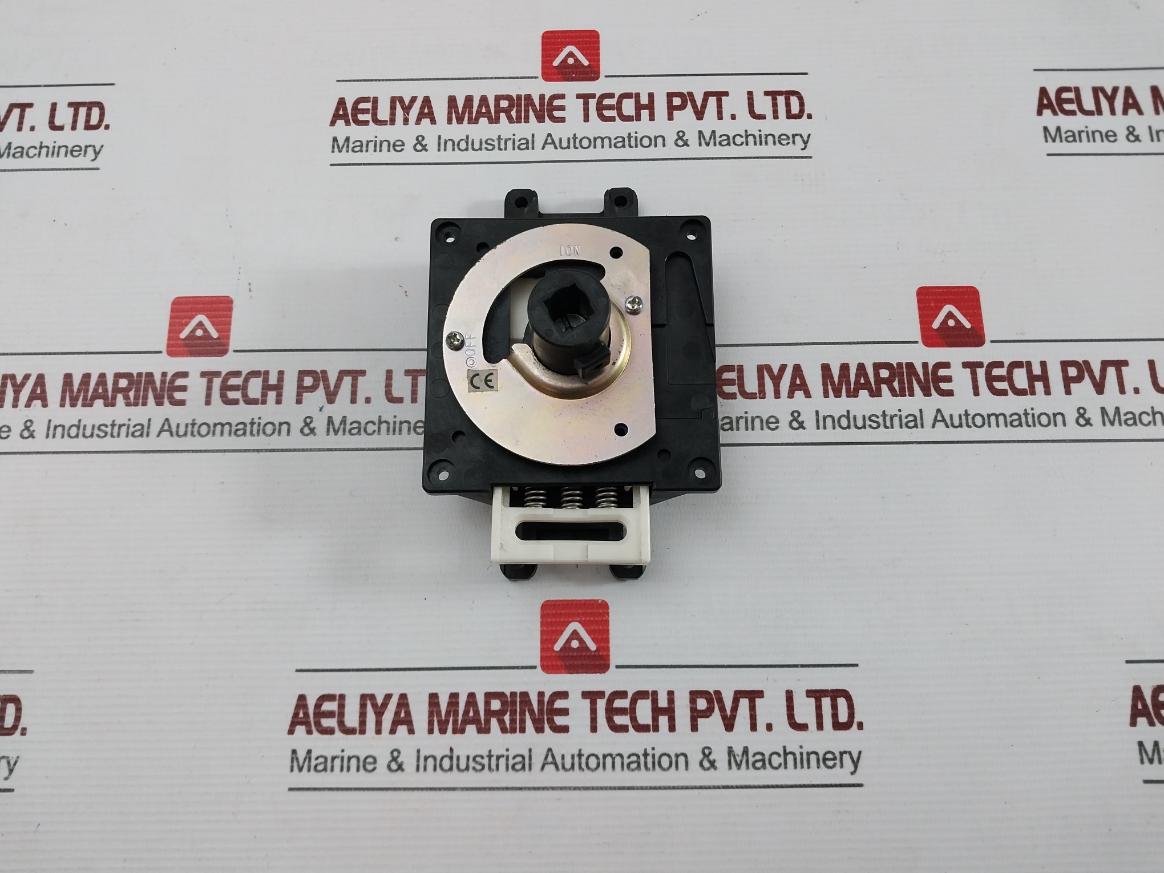 Extended Rotary Handle Schneider Electric Ezerote Ezc250