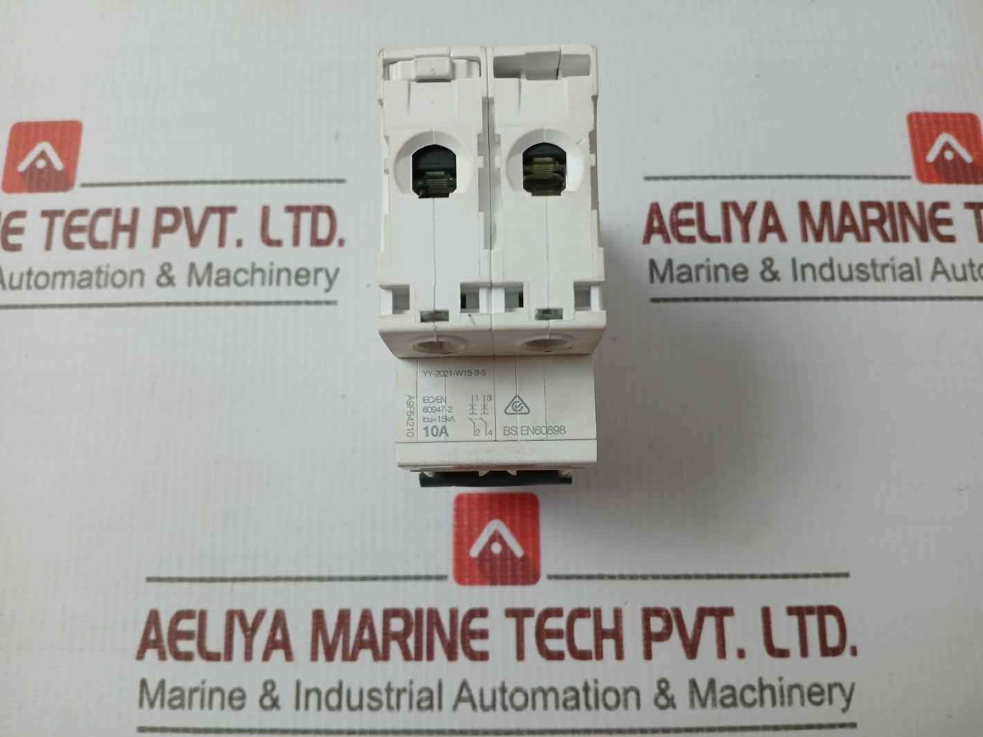 Schneider Electric Ic60H C10 Miniature Circuit Breaker 10A 415Vac