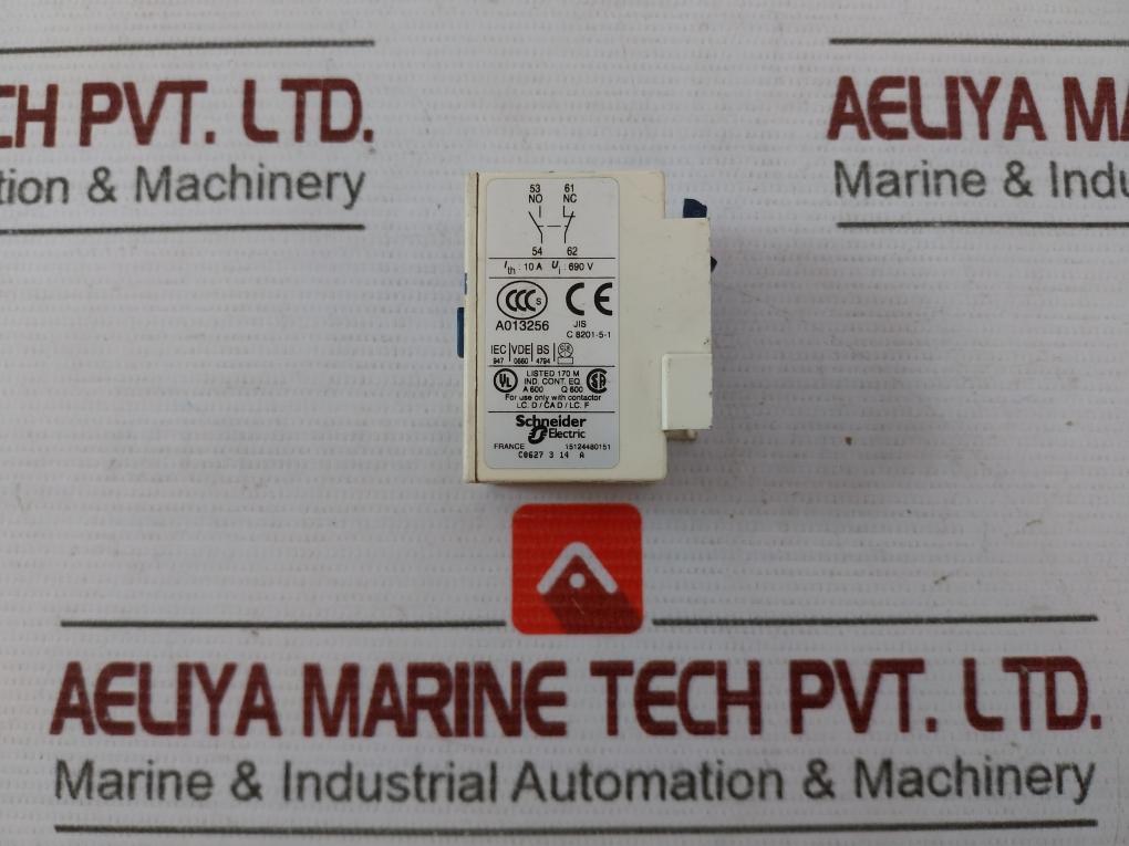 Schneider Electric Ladn113 Auxiliary Contact Block Iec 947 690V 10A 15124480151