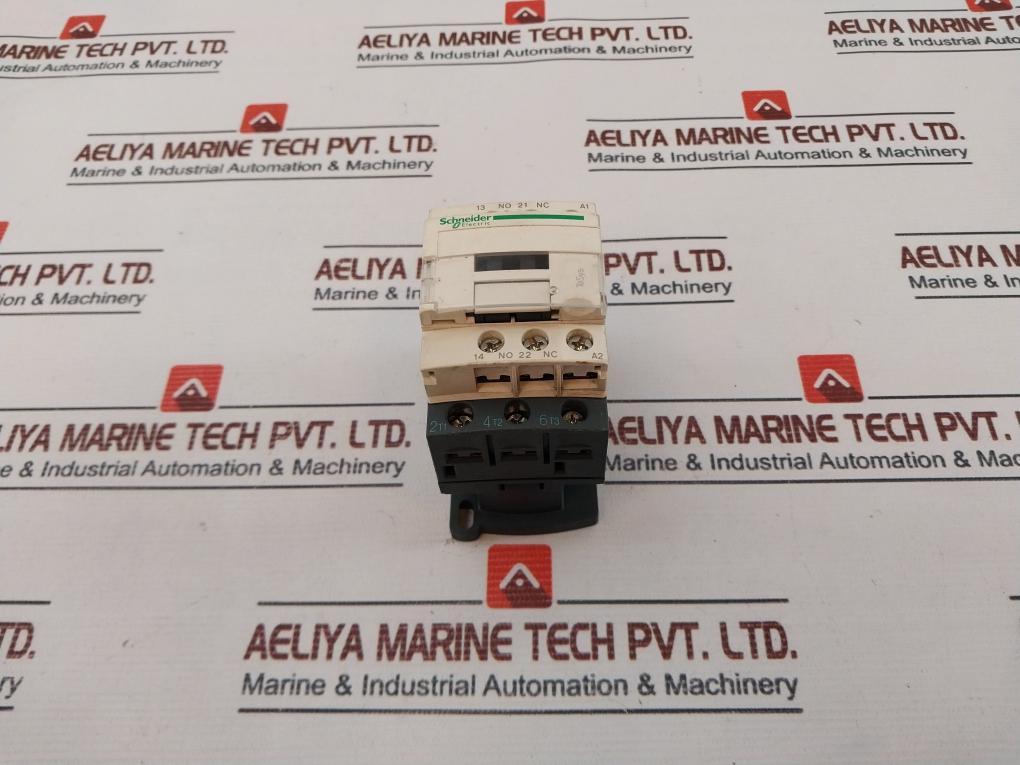 Schneider Electric Lc1D12 Contactor 690V 50/60Hz 13A