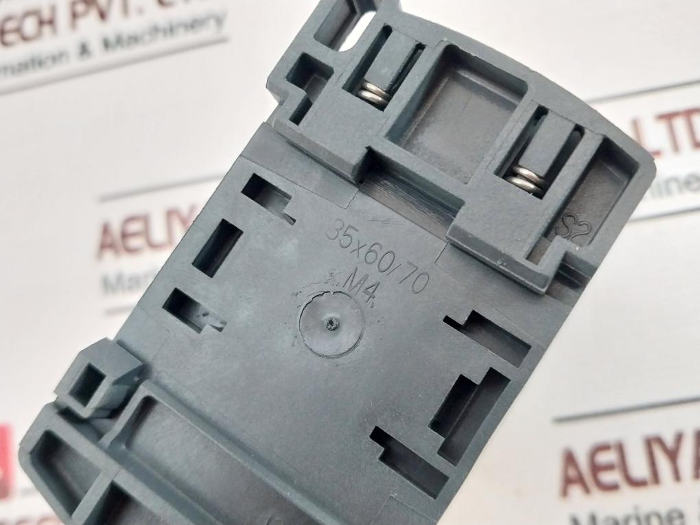 Schneider Electric Lc1Dt20N7 Contactor 415V 50/60Hz