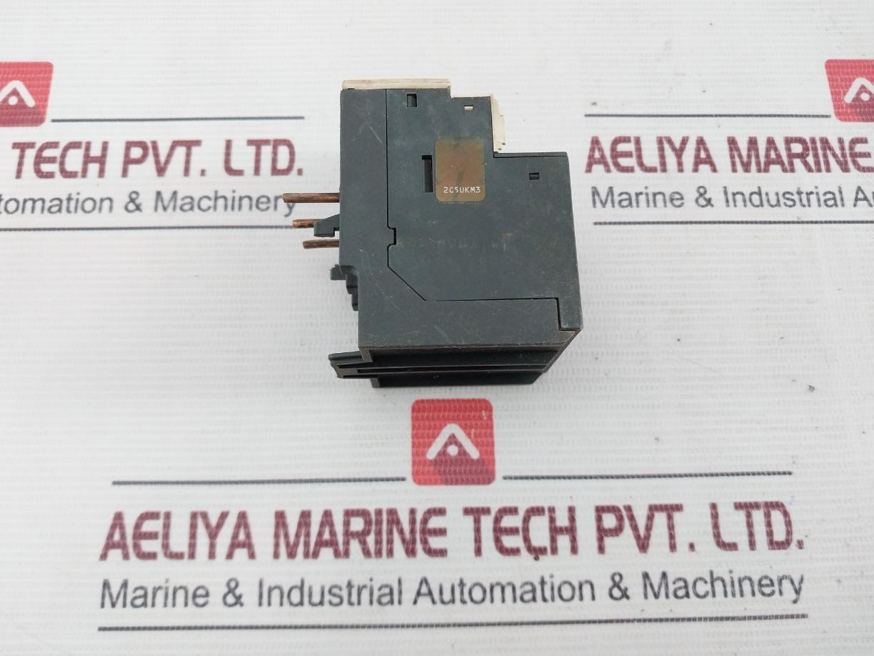 Schneider Electric Lrd 32 Thermal Overload Relay Vuh7 Iea06 2C5Ukm3 Ie 23-32A