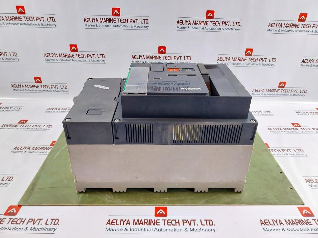 Schneider Electric Lv865233 Masterpact Micrologic Circuit Breaker 4Ueg0131244