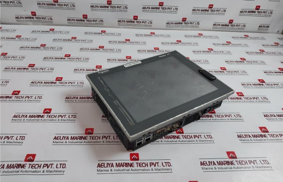 Schneider Electric Magelis Compact Ipc Touch Panel 12" Ac 2 Slots