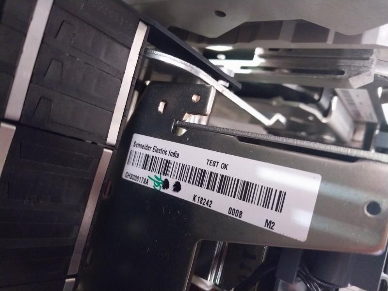 Schneider Electric Masterpact Nw20 H1 Micrologic 6.0A Circuit Breaker 1000V 12Kv