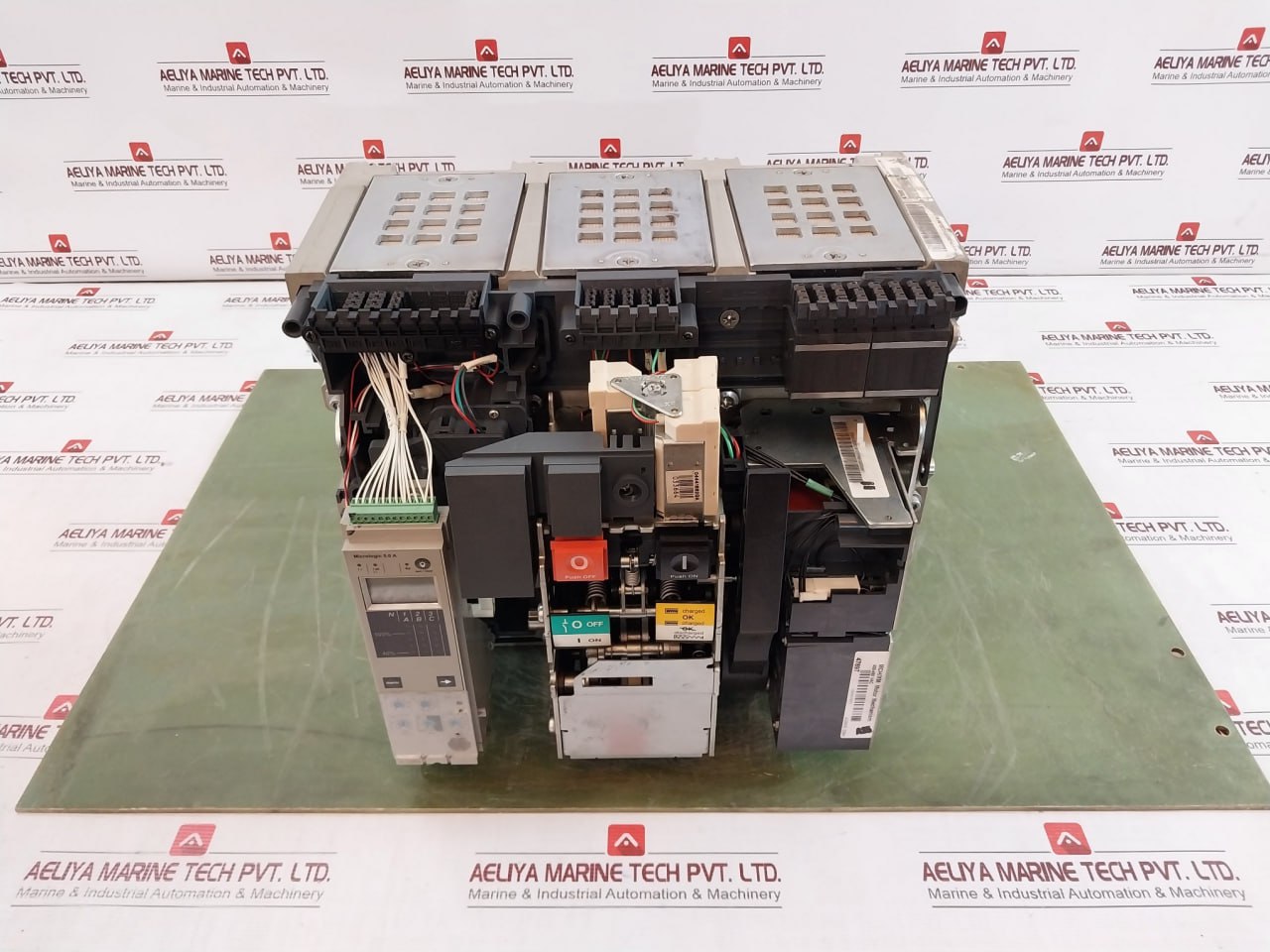Schneider Electric Nw32 H2 Circuit Breaker 380-480Vac 1000V (Master Pact)