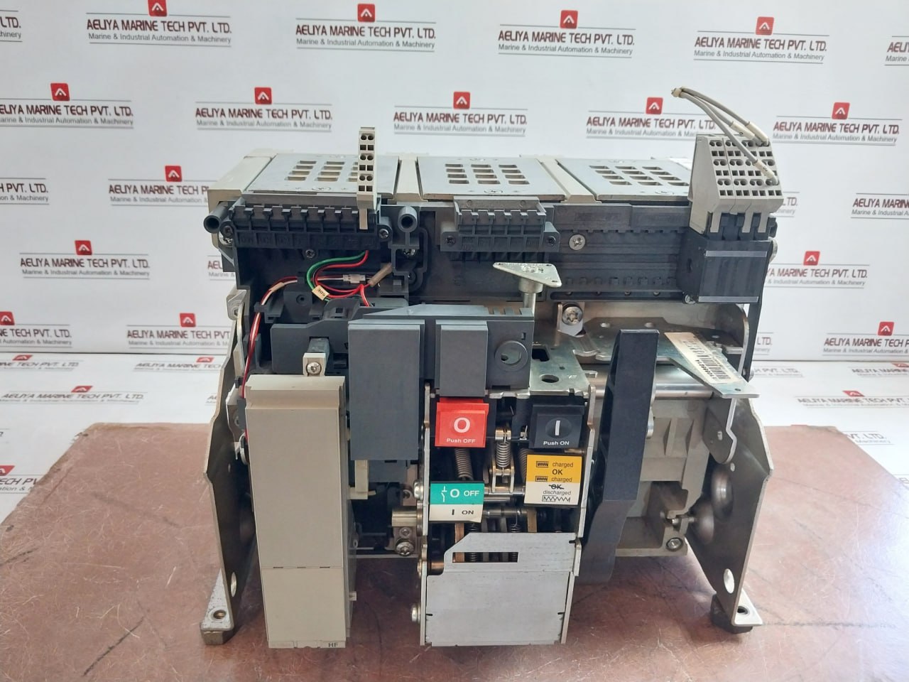 Schneider Electric Nw40 Hf Switch-disconnector Masterpact 1000V 12Kv 690V Ac23A