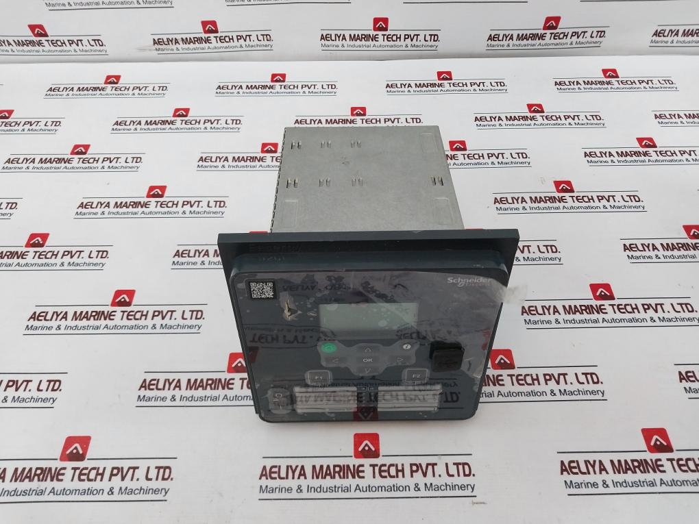 Schneider Electric P3U30-6Aba1Bcaa Universal Protection Relay 100/110V 50/60Hz