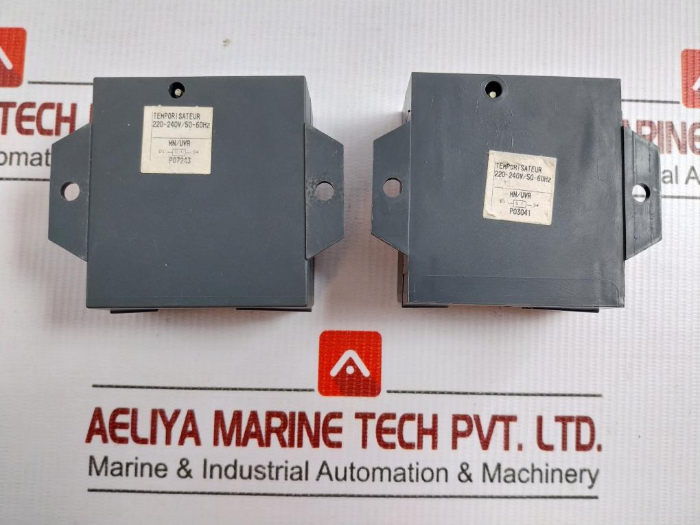 Schneider Electric Time-delay Relay For Uvr 220-240V 50-60Hz Compact