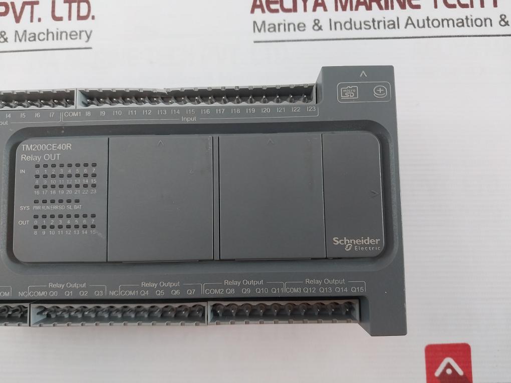 Schneider Electric Tm200Ce40R Controller Relay 100-240Vac 50/60Hz 56-69Va
