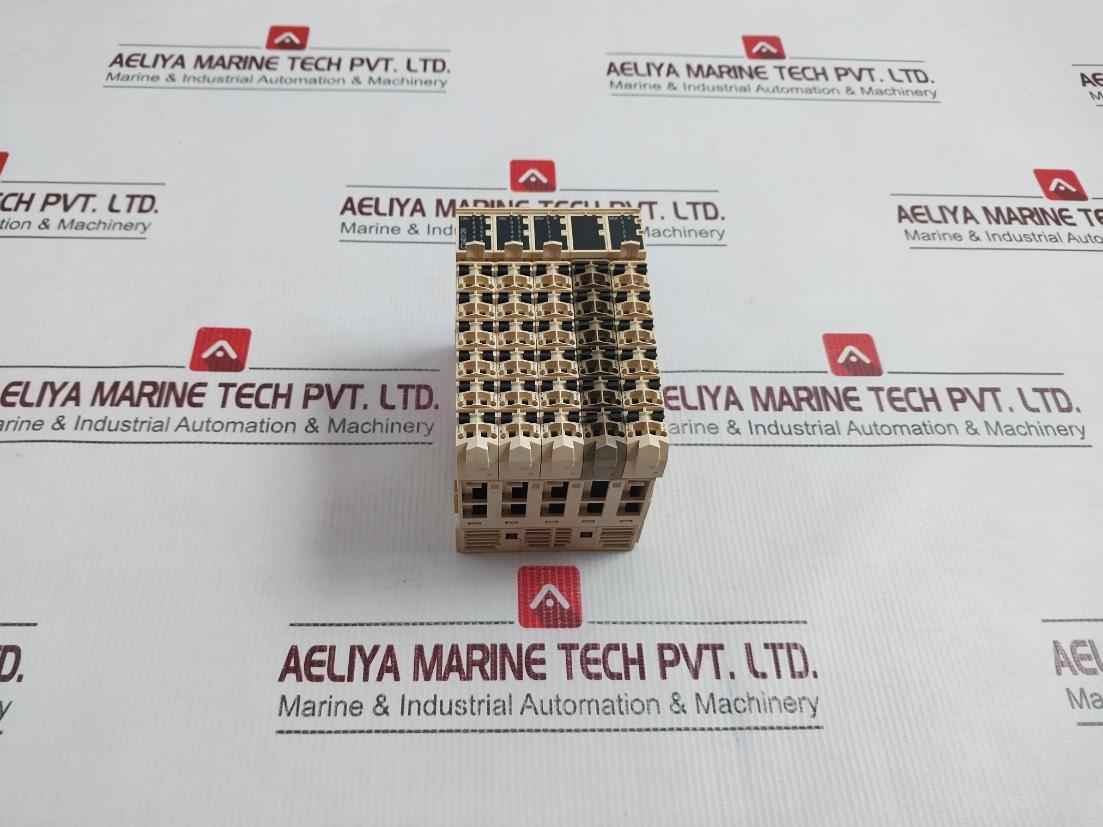 Schneider Electric Tm5C24D12R Compact I/O Expansion Block 230Vac 5A
