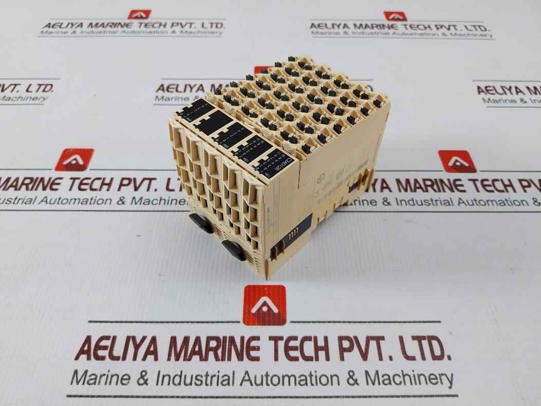 Schneider Electric Tm5C24D12R Compact I/O Expansion Block 24Vdc 165Ma