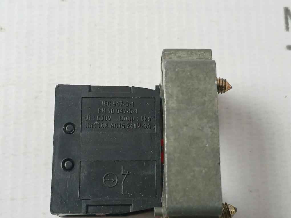 Schneider Electric Zb2-be101 Contact Block 240V-3A