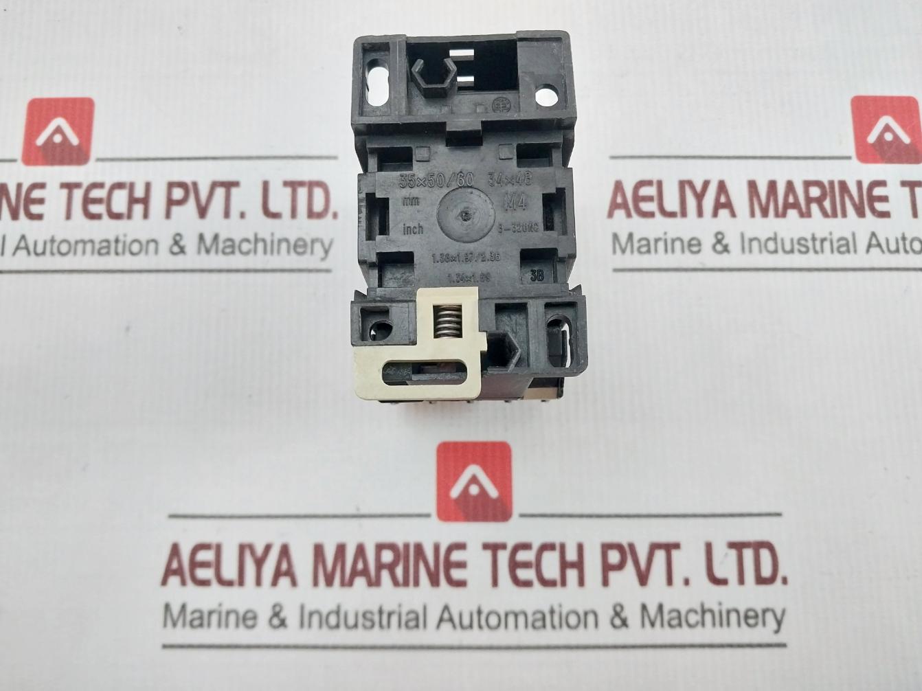 Schneider Electric Ca2 Dn22 Control Relay 220V 60Hz