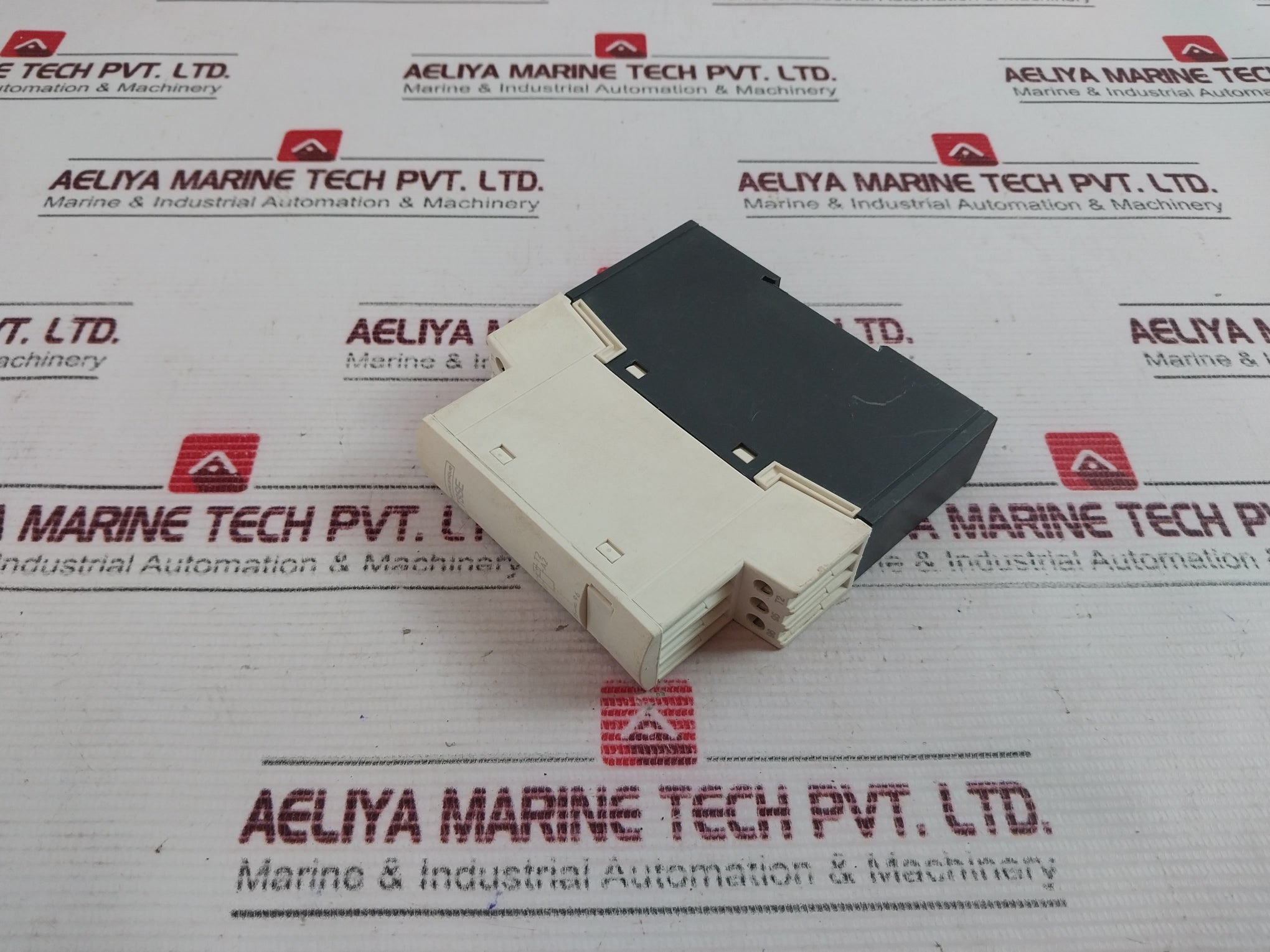 Schneider Electric LT3SE00M Overload Protection Relay 50/60Hz