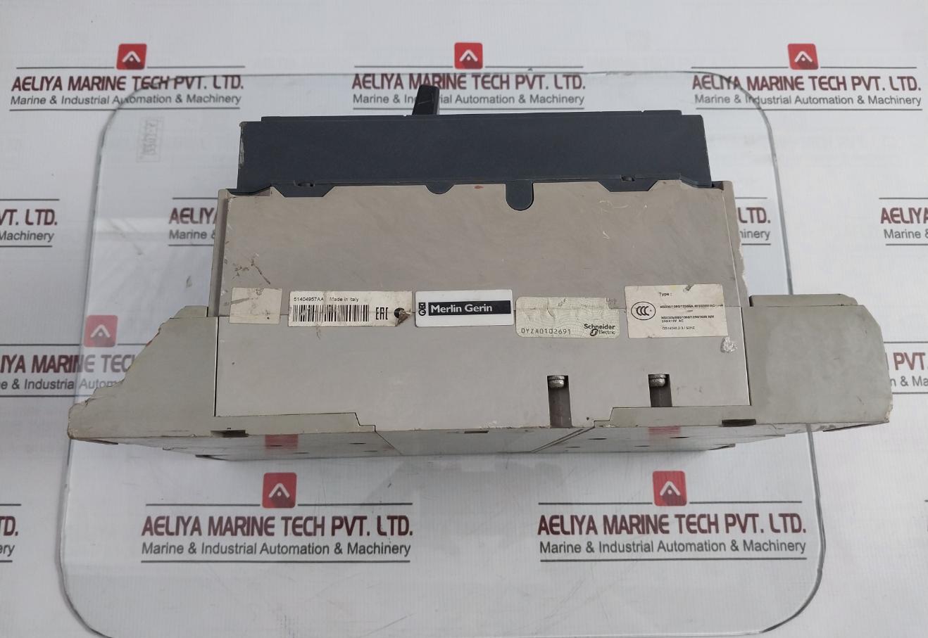 Schneider Electric Ns800 H Circuit Breaker Micrologic 2.0 800V 8Kv 50/60Hz