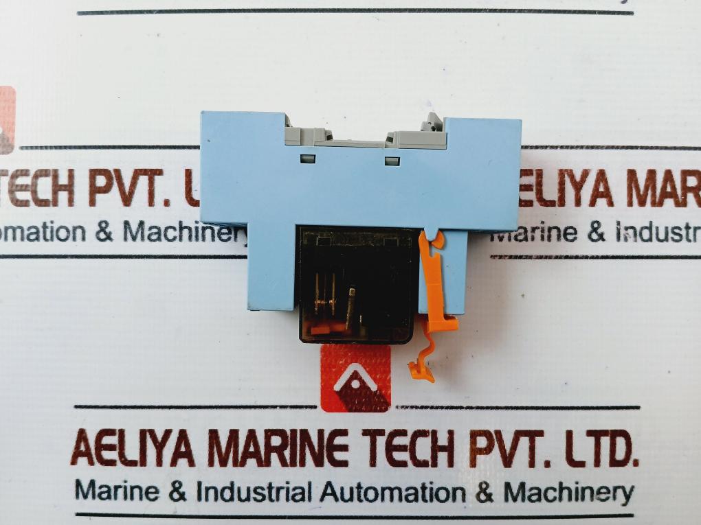 Schrack Pt570730 Power Relay With Socket 6A