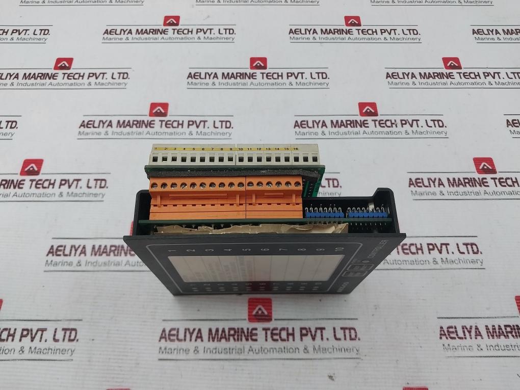 Selco M2000-29-10 Engine Controller M0720-00